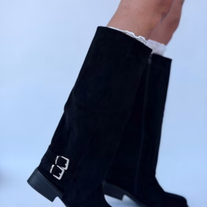 BOTA DE GAMUZA NEGRA
